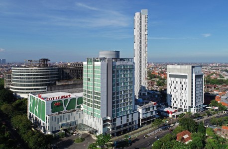 Marvell City Surabaya Architecture Photography - Chendra Cahyadi photography took the architecture of Marvel City at Surabaya. Marvell City is a superblock in Surabaya as well as a family mall concept to provide all the family needs in one place.